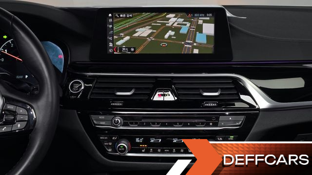 BMW 5-SERIES 520i Luxury купить на сайте DeffCars