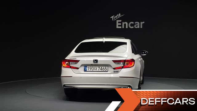 Honda ACCORD 2.0 Hybrid Touring купить на сайте DeffCars