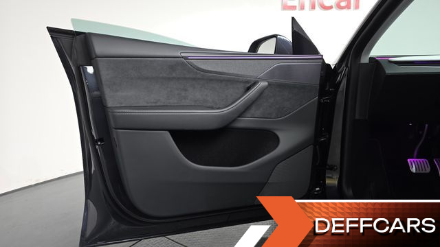 Tesla MODEL Y Long Range AWD купить на сайте DeffCars
