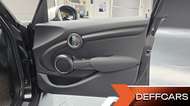 Mini COOPER 5Door HIGH 3rd купить на сайте DeffCars