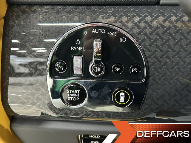 Rolls-Royce CULLINAN 6.7 V12 Black Badge купить на сайте DeffCars