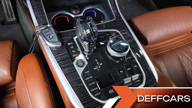 BMW X7 xDrive 40i M Sport 6STR купить на сайте DeffCars