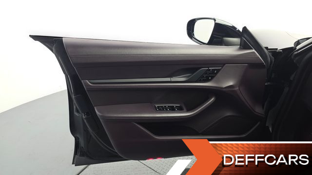 Porsche TAYCAN 4S купить на сайте DeffCars