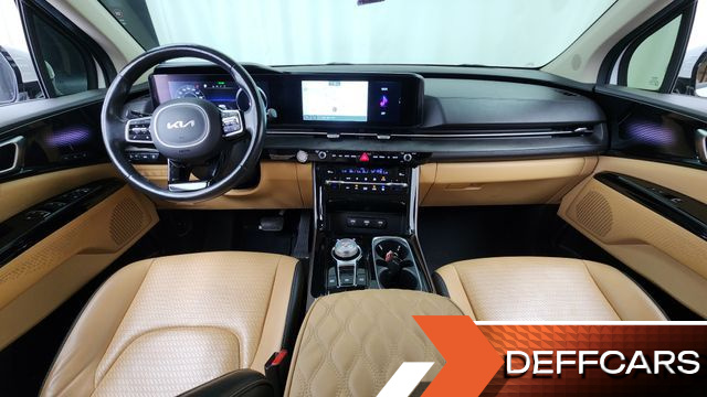 Kia CARNIVAL 9-Seater Signature купить на сайте DeffCars
