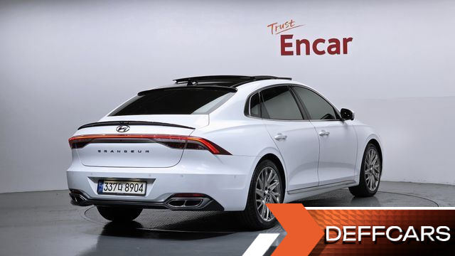 Hyundai GRANDEUR 3.3 Calligraphy купить на сайте DeffCars
