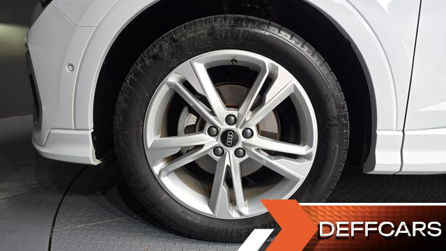Audi Q3 35 TDI Quattro Premium Sportback купить на сайте DeffCars