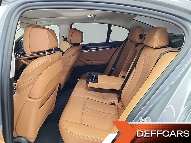 BMW 5-SERIES 520i Luxury купить на сайте DeffCars