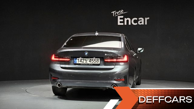BMW 3-SERIES 320i купить на сайте DeffCars