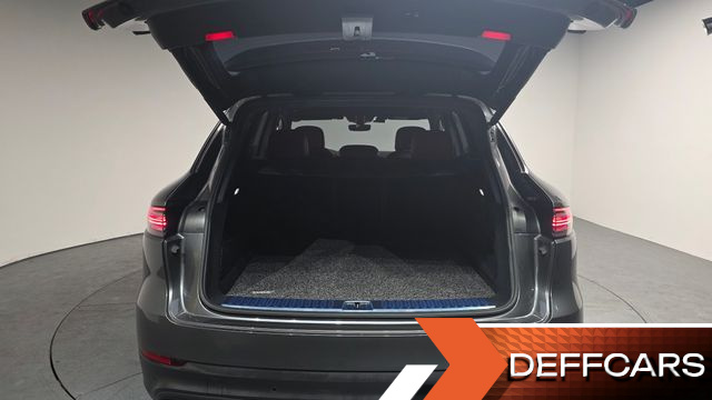 Porsche CAYENNE 3.0 купить на сайте DeffCars