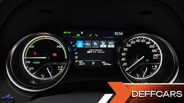 Toyota CAMRY 2.5 XLE Hybrid купить на сайте DeffCars