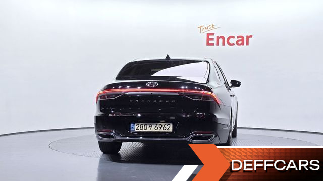 Hyundai GRANDEUR Premium купить на сайте DeffCars