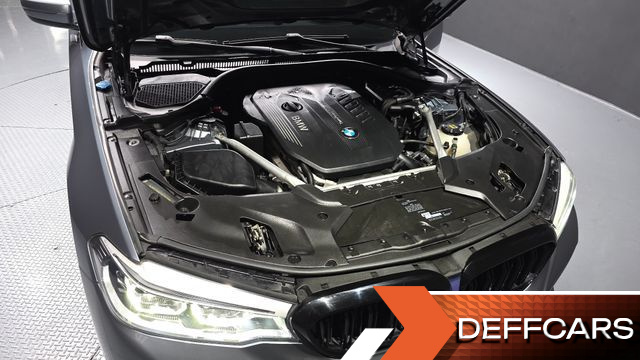 BMW 5-SERIES 530d M Sport Plus купить на сайте DeffCars