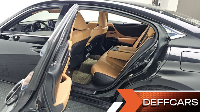 Lexus ES Executive купить на сайте DeffCars