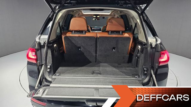 BMW X7 xDrive 40d Design Pure Excellence 6-Seater купить на сайте DeffCars