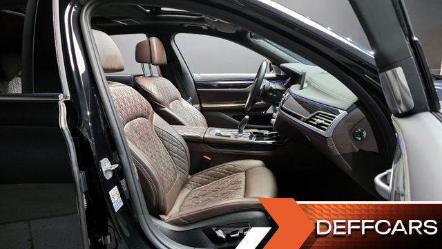 BMW 7-SERIES 740Li xDrive M Sport Package купить на сайте DeffCars