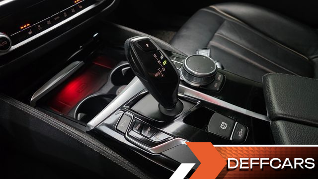 BMW 5-SERIES 520d Luxury Special Edition купить на сайте DeffCars