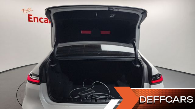 BMW 7-SERIES 750e xDrive M Sport купить на сайте DeffCars