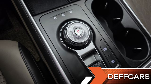 Kia CARNIVAL Gasoline 9-Seater Prestige купить на сайте DeffCars