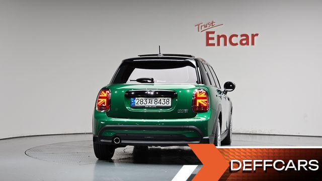 Mini COOPER 5-Door Classic Plus 3rd купить на сайте DeffCars