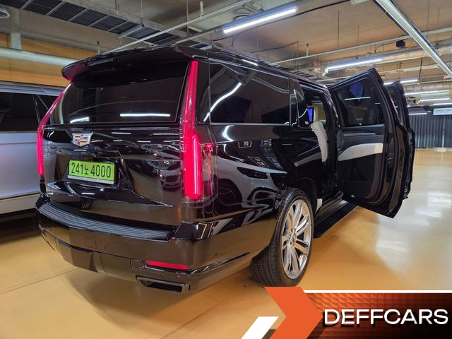 Cadillac ESCALADE 6.2 ESV ESV Sports Platinum купить на сайте DeffCars
