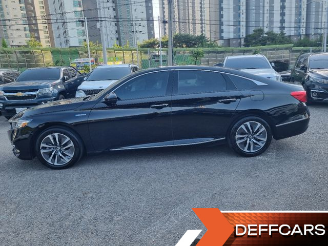 Honda ACCORD 2.0 Hybrid Touring купить на сайте DeffCars