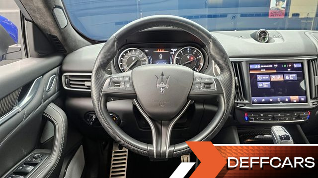 Maserati LEVANTE 3.0 AWD Modena купить на сайте DeffCars