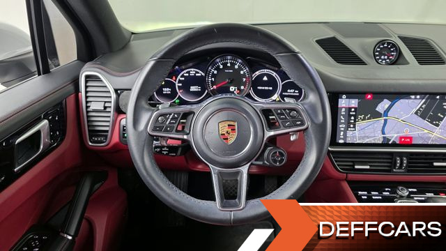 Porsche CAYENNE 3.0 купить на сайте DeffCars