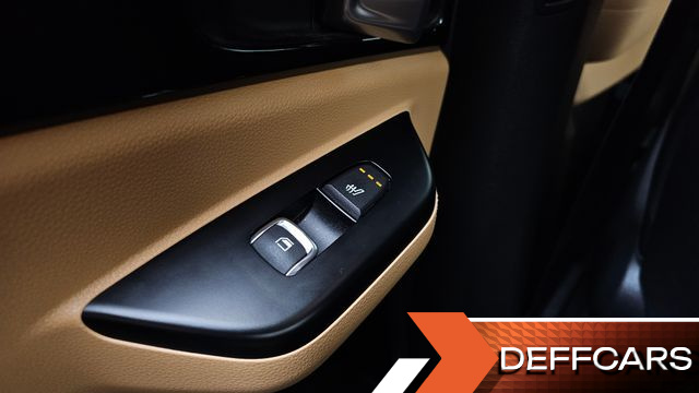Kia CARNIVAL 9-Seater Prestige купить на сайте DeffCars