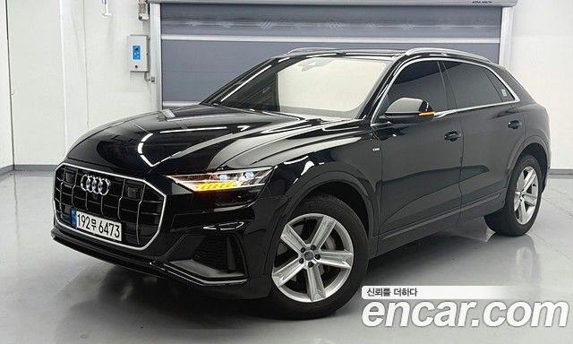 Audi Q8 45 TDI Quattro Premium купить на сайте DeffCars