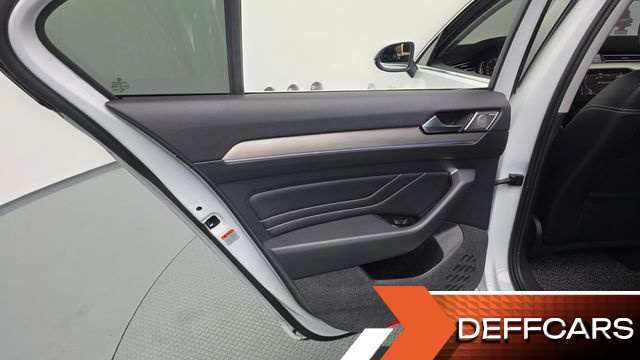 Volkswagen PASSAT 2.0 TDI Prestige купить на сайте DeffCars