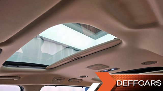 Kia CARNIVAL Gasoline 9-Seater Signature купить на сайте DeffCars