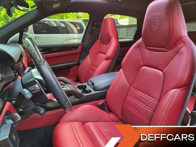 Porsche CAYENNE 3.0 E-Hybrid купить на сайте DeffCars