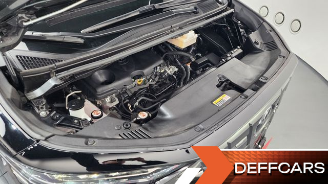 Toyota ALPHARD AWD купить на сайте DeffCars
