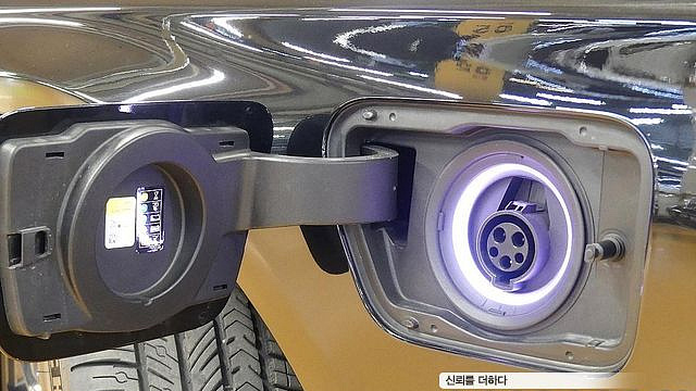 BMW 7-SERIES 745e iPerformance M Sport купить на сайте DeffCars