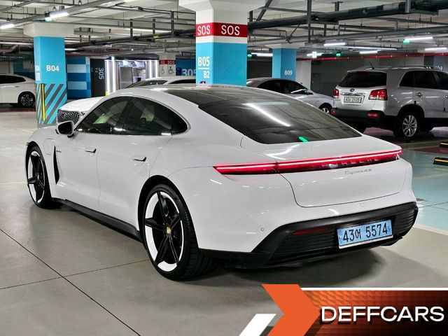 Porsche TAYCAN 4S купить на сайте DeffCars