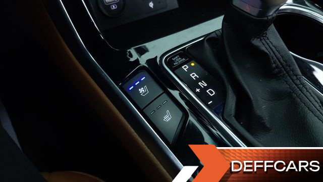 Kia MOHAVE Diesel 3.0 4WD 7-Seater Platinum купить на сайте DeffCars