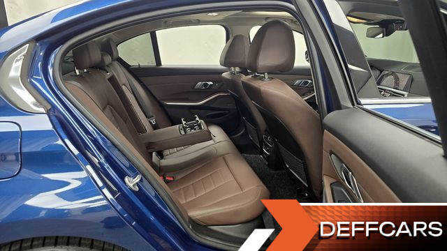 BMW 3-SERIES 320i Luxury купить на сайте DeffCars