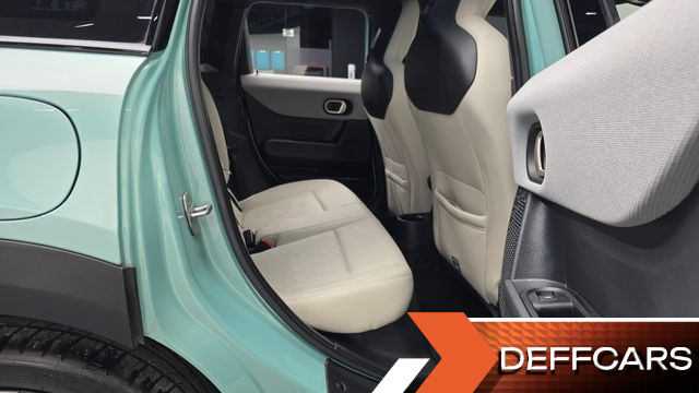 Mini COOPER 5 Door Favoured купить на сайте DeffCars