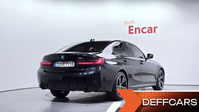 BMW 3-SERIES 320i M Sport купить на сайте DeffCars