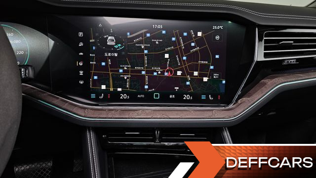 Volkswagen TOUAREG 3.0 TDI Prestige купить на сайте DeffCars