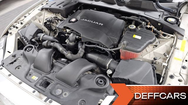 Jaguar XJ 3.0D Premium Luxury LWB X351 купить на сайте DeffCars