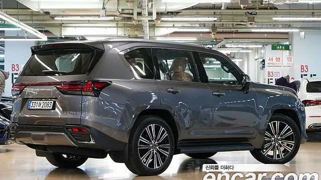 Lexus LX 700h Luxury купить на сайте DeffCars