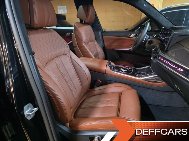 BMW X7 xDrive 40i M Sport 6STR купить на сайте DeffCars