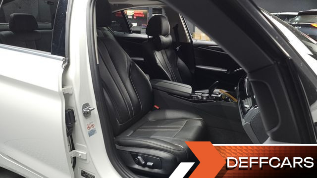 BMW 5-SERIES 520i Luxury купить на сайте DeffCars