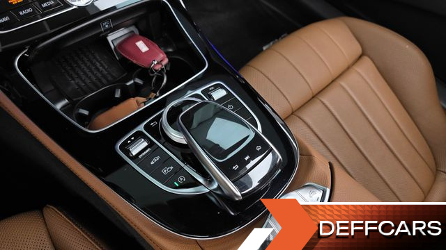 Mercedes E-CLASS E450 4MATIC Cabriolet купить на сайте DeffCars