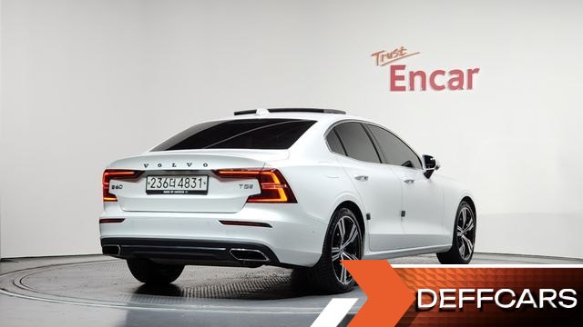 Volvo S60 T5 Inscroption купить на сайте DeffCars