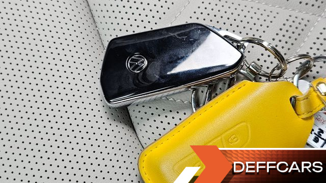 Volkswagen ATLAS 2.0 TSI R-LINE 7-Seater купить на сайте DeffCars