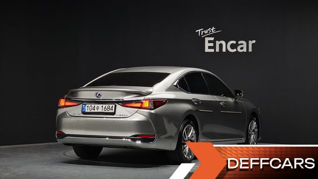 Lexus ES Luxury Plus купить на сайте DeffCars