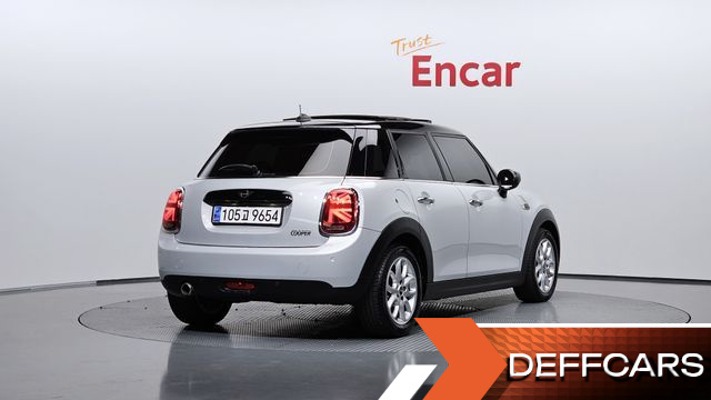 Mini COOPER 5Door HIGH 3rd купить на сайте DeffCars