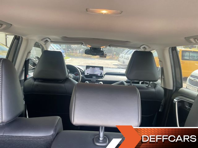 Toyota RAV4 2.5 2WD купить на сайте DeffCars